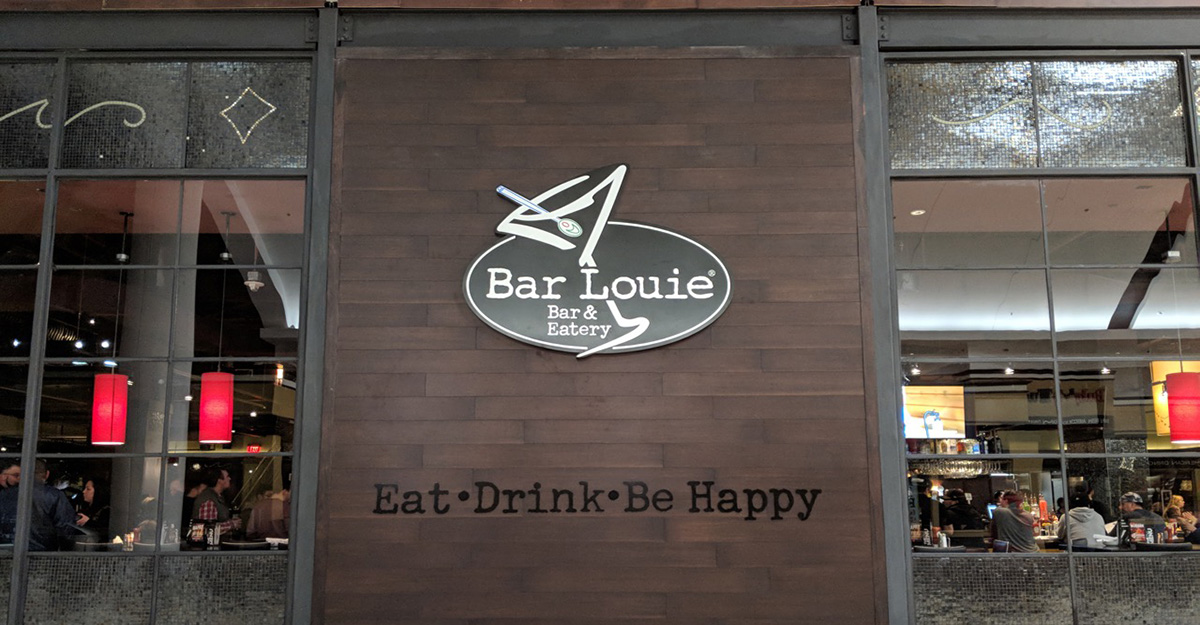 New Restaurant Bar Louie Opens In Garden State Plaza Dedicated
