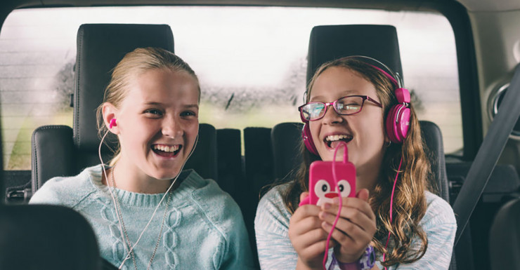 10 Podcasts That Will Make You Love Your Next Family Road Trip