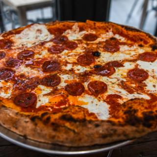 Gigi & Mario Opens in Edgewater and You’ll Want a Pizza Their Pies