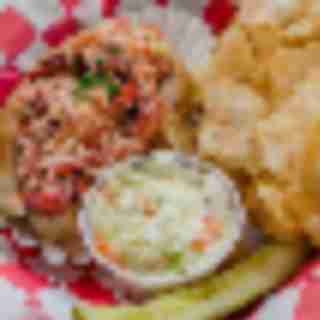 Jacks Lobster Shack in Cresskill Serves Up Summer All Year Long