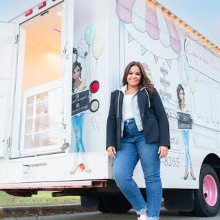 Make Your Event Full of Sweet Surprises With The Cupcake Carriage [dedicated]