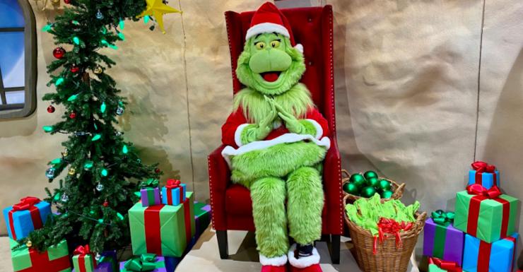 The Grinch’s Grotto Experience at Westfield Garden State Plaza is On Brand for 2020 [dedicated]