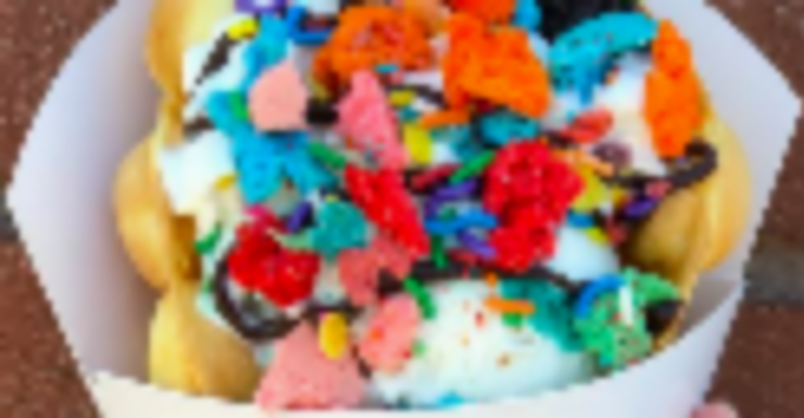 Bubble Waffles at Zai’s Dessertery in Bergenfield Bake the World A Better Place