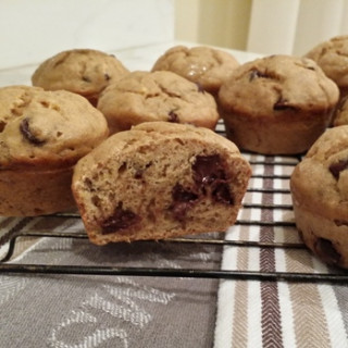 We Made This: Healthy Banana Chocolate Chip Muffins