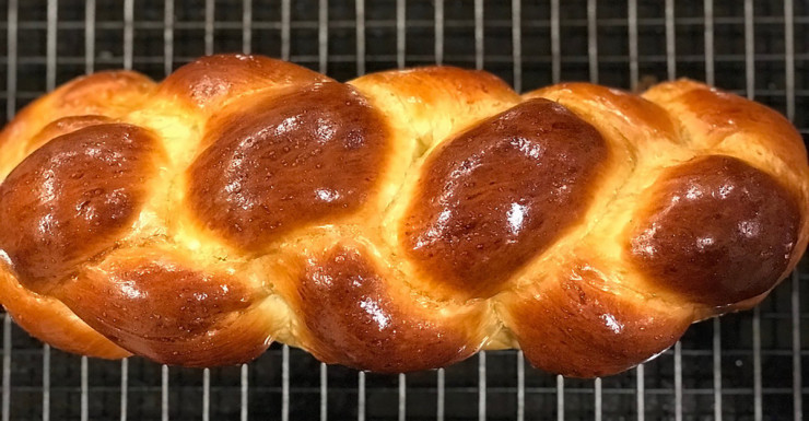 This Challah Maven Will Start Your New Year Off Right