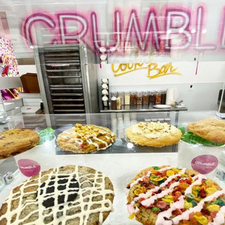 Crumble Cookie Bar Opens in Englewood and Cravings are Cured