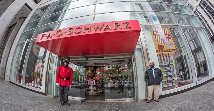 FAO Schwarz is Returning to NYC
