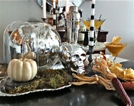 A Haunted Halloween Table