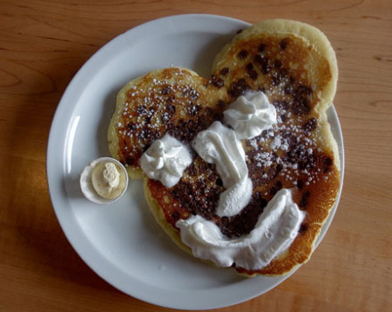 Brownstone Pancake Factory in Edgewater, Bergen County