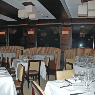 Sear Steakhouse Opens in Closter