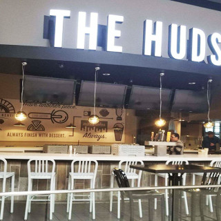 Award Winning Chef Opens The Hudson Restaurant in Palisades Center Mall