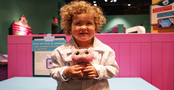 Lil’ Doctors in Training at Liberty Science Center’s New Doc McStuffins Exhibit (dedicated)