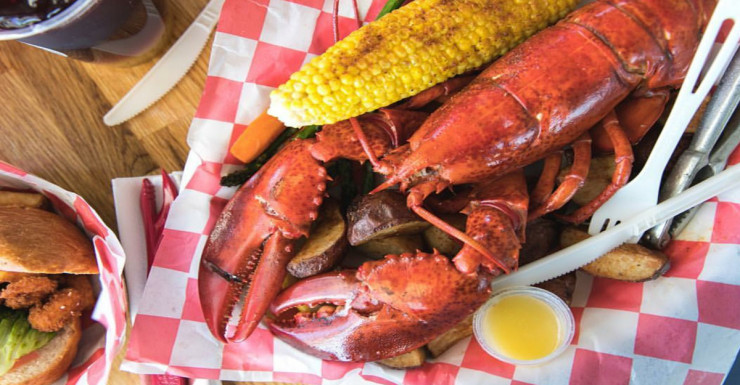 How To Eat Lobster Like A Boss in Bergen County NJ